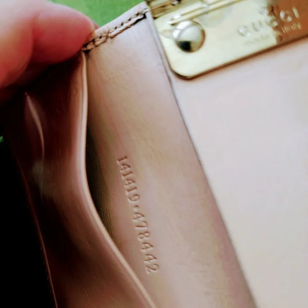 Gucci Key Case - Picture 10 of 11